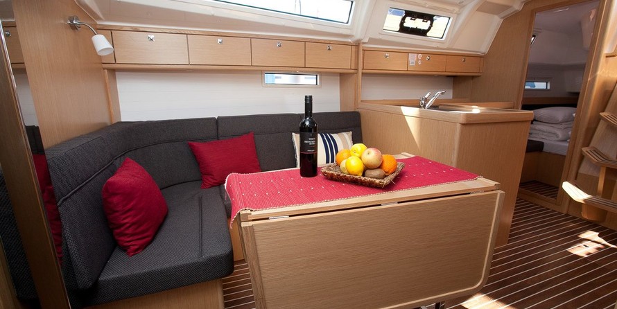 Bavaria 37 Cruiser