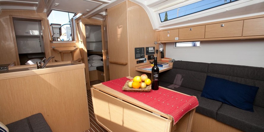 Bavaria 37 Cruiser