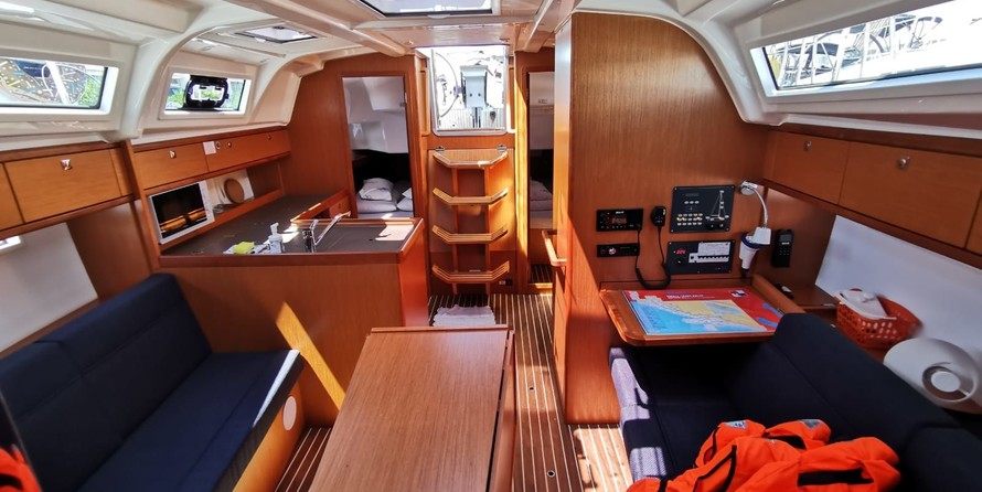 Bavaria 37 Cruiser