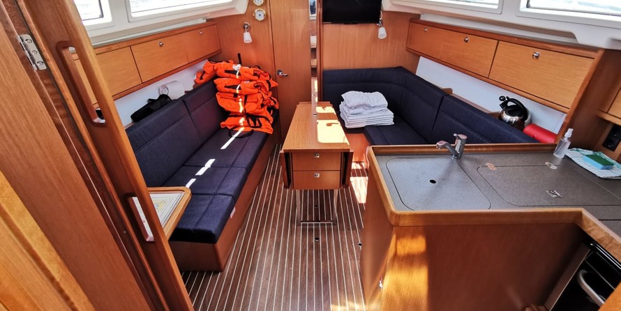 Bavaria 37 Cruiser