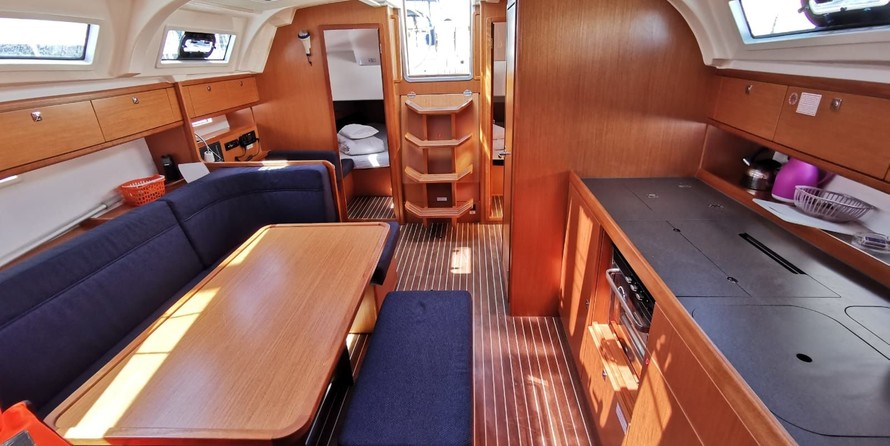 Bavaria 37 Cruiser