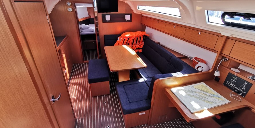 Bavaria 37 Cruiser
