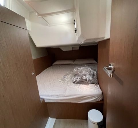 Beneteau Oceanis 38.1