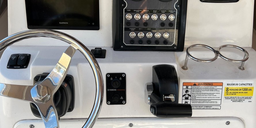 Sea Fox 226 Commander