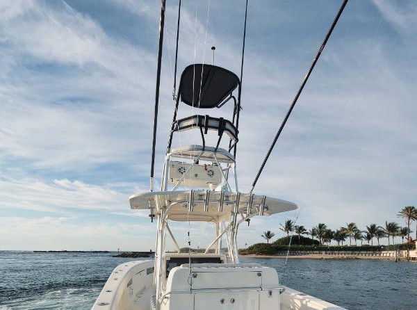 SeaVee Center Console 390Z