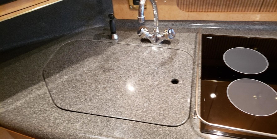 Sea Ray 400 Sundancer