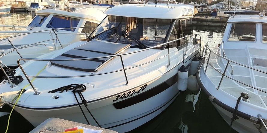 Jeanneau Merry Fisher 895