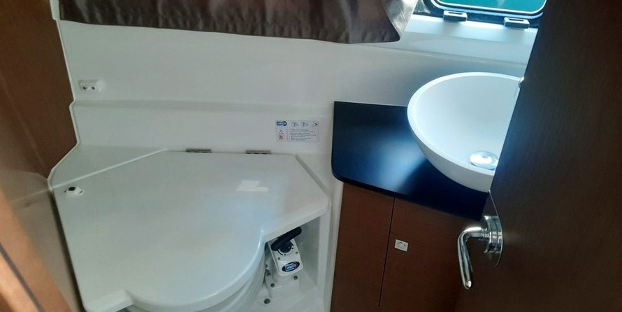 Jeanneau Merry Fisher 895