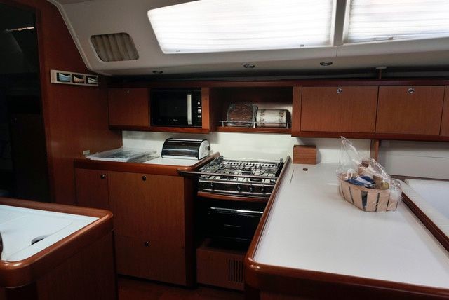 Beneteau Oceanis 54