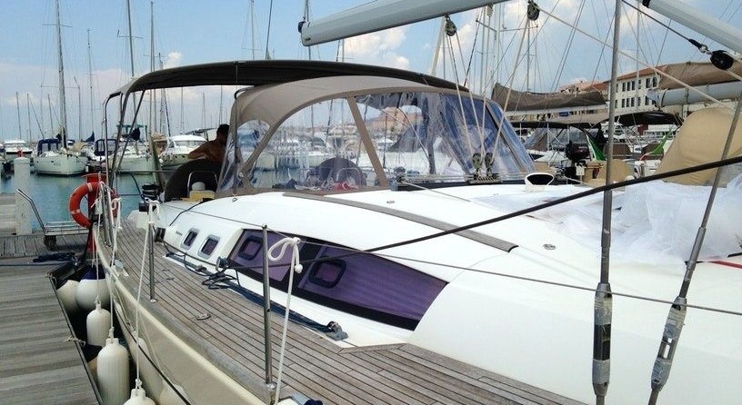 Beneteau Oceanis 54