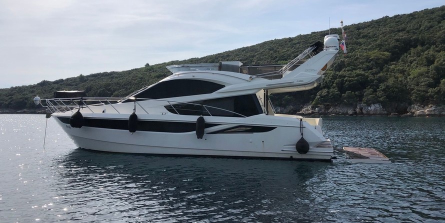 Galeon 420 Fly