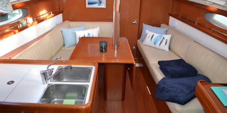 Beneteau Oceanis 31