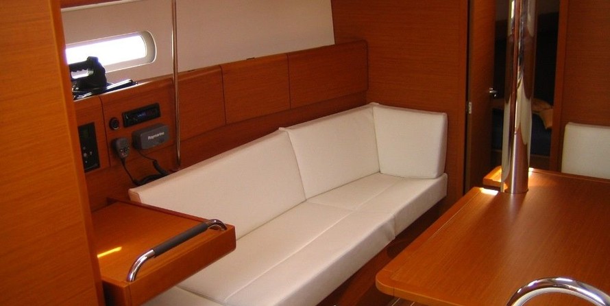 Jeanneau Sun Odyssey 379