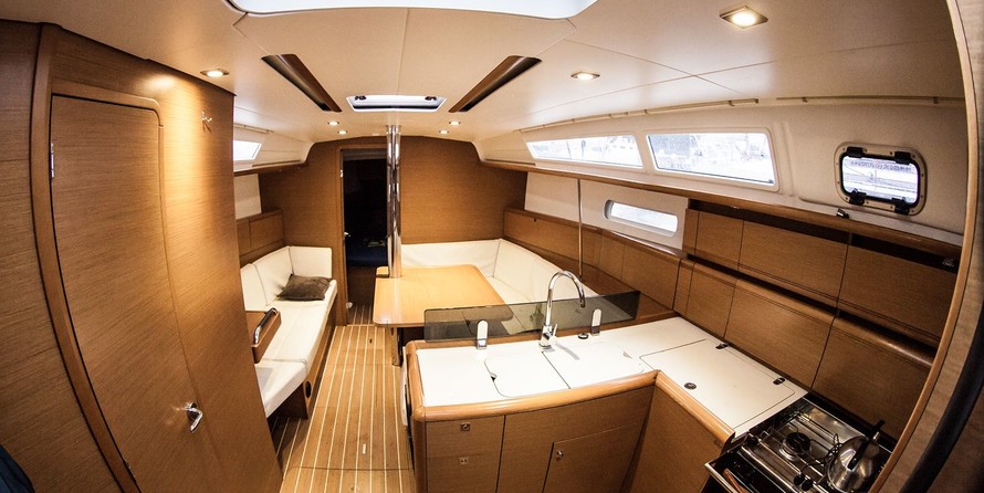 Jeanneau Sun Odyssey 379