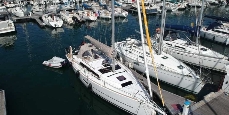Dufour 360 Grand Large