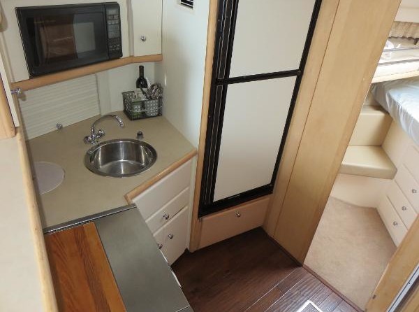 Carver 41 Cockpit Motor Yacht