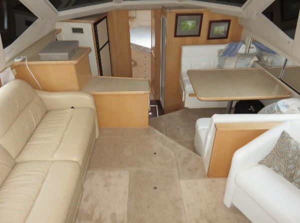 Carver 41 Cockpit Motor Yacht