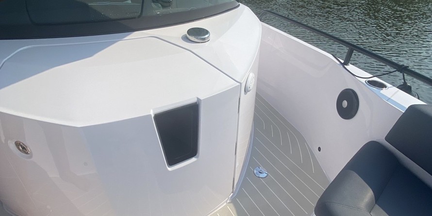 Axopar 28 Cabin Brabus Line