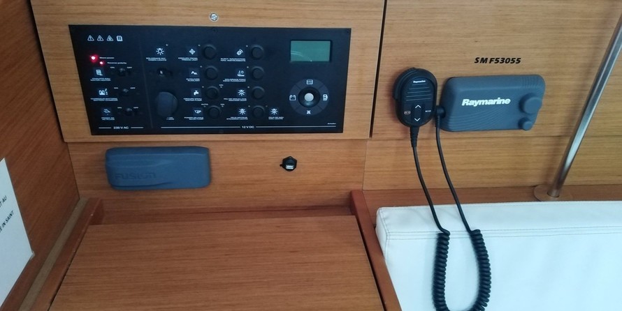 Jeanneau Sun Odyssey 389