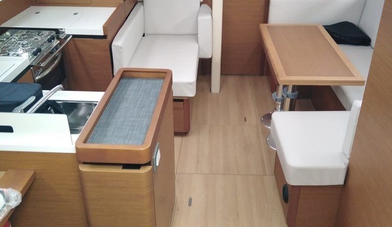 Jeanneau Sun Odyssey 410