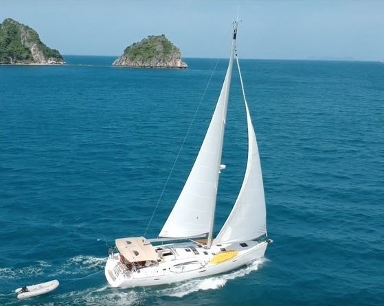 Beneteau Oceanis 54