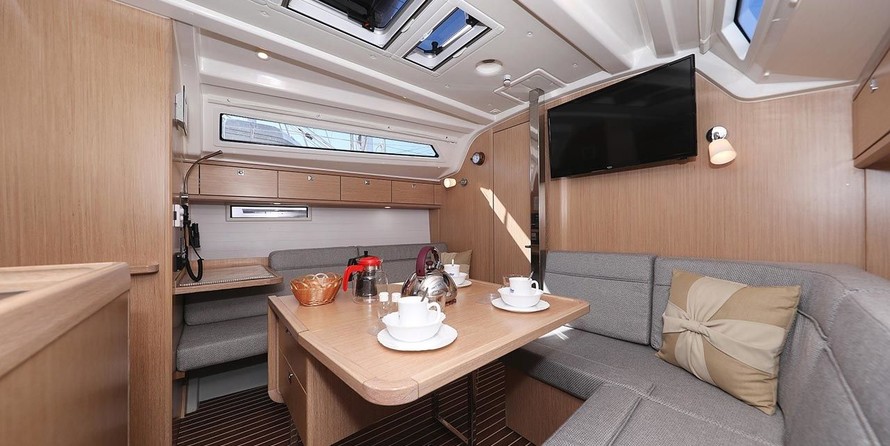 Bavaria 37 Cruiser