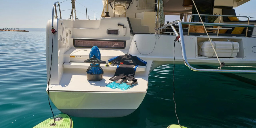 Lagoon 42