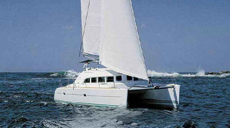 Lagoon 380 (4Cab)