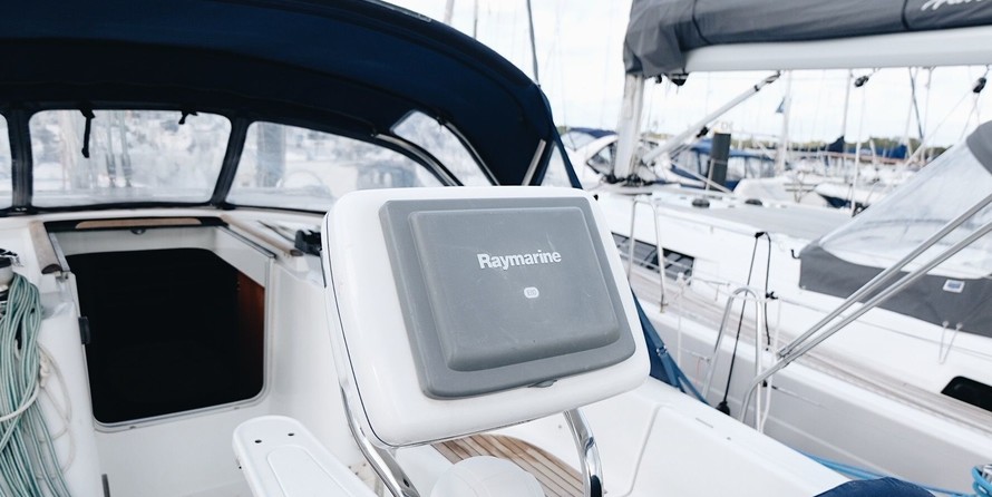 Beneteau Oceanis Clipper 423