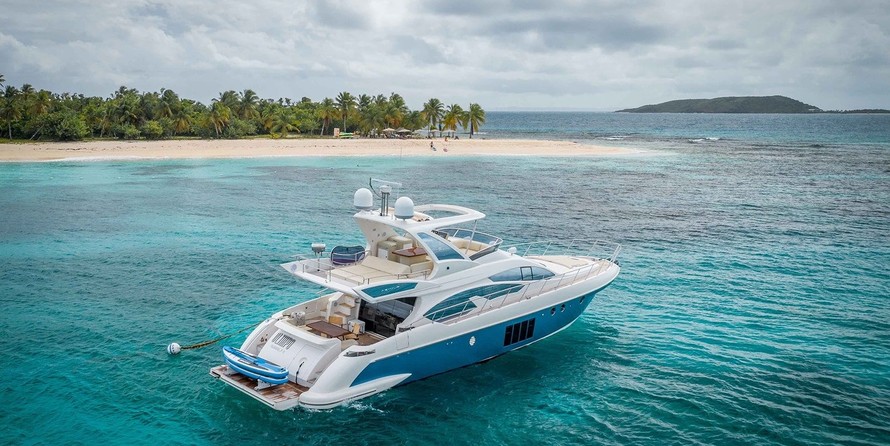 Azimut 64 Fly