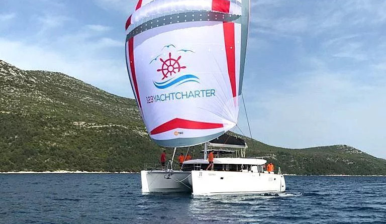 Lagoon 450 S