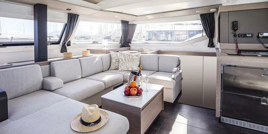 Fountaine Pajot Elba 45