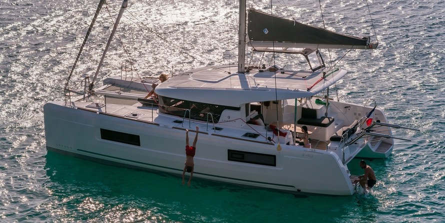 Lagoon 40