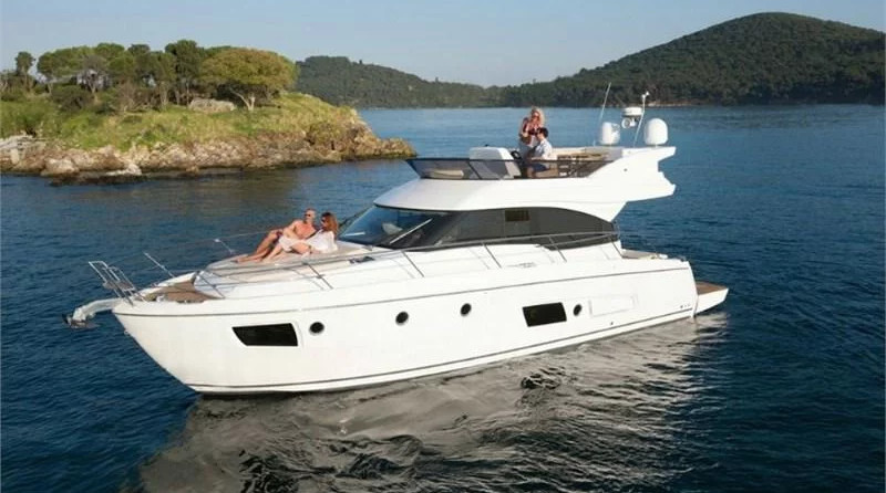 Bavaria Virtess 420 Fly