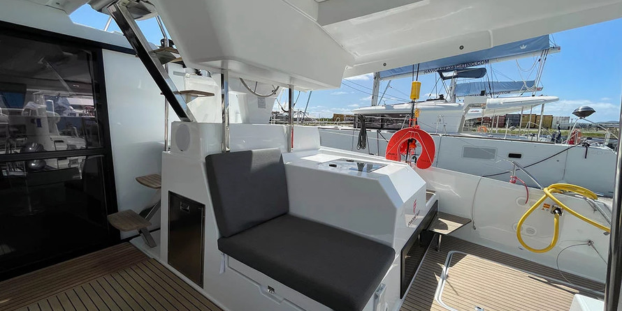 Fountaine Pajot - Tanna 47 - 5 + 1 cab.