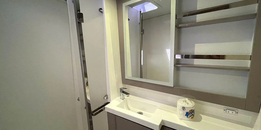 Fountaine Pajot - Tanna 47 - 5 + 1 cab.