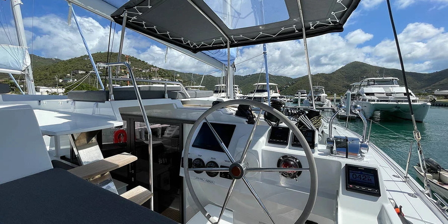 Fountaine Pajot - Tanna 47 - 5 + 1 cab.
