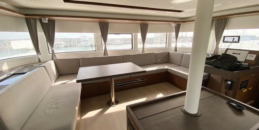 Lagoon 50