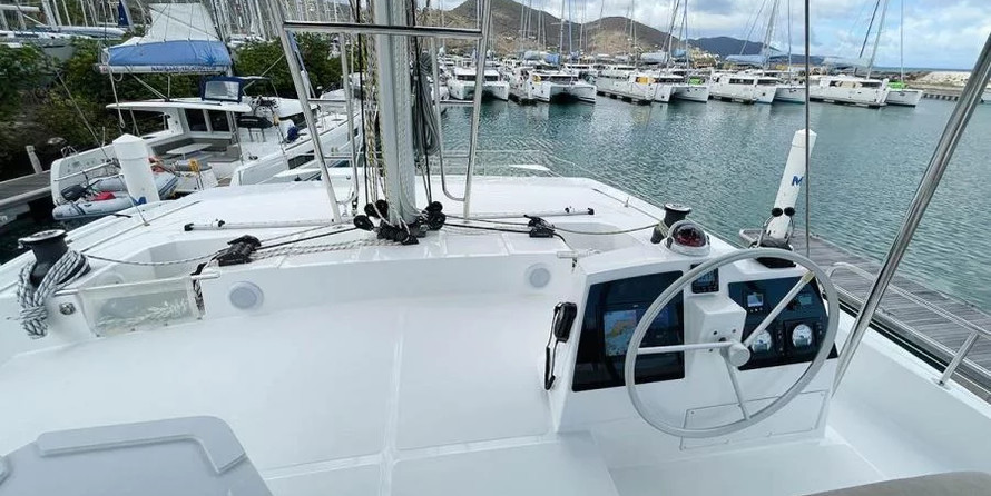 Bali 4.8 - 6 cab.