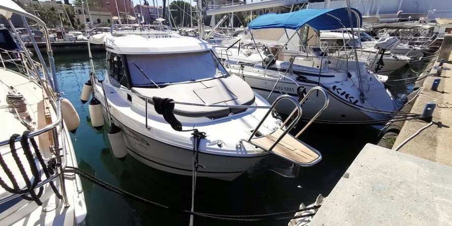 Jeanneau Merry Fisher 795