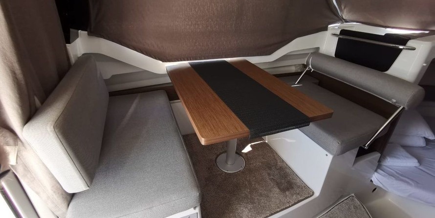 Jeanneau Merry Fisher 795