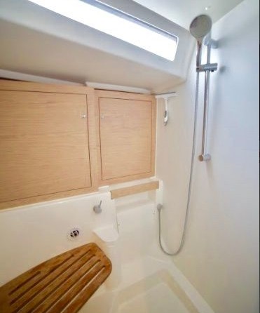 Beneteau Oceanis 51.1