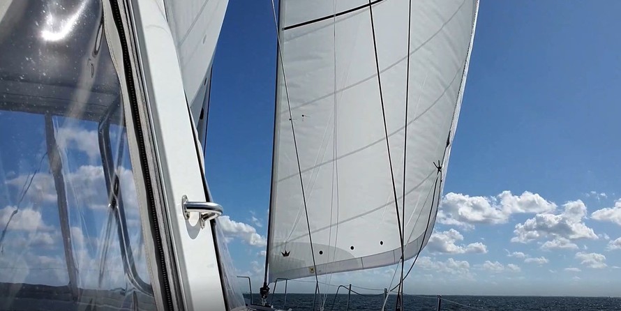Beneteau Oceanis 51.1