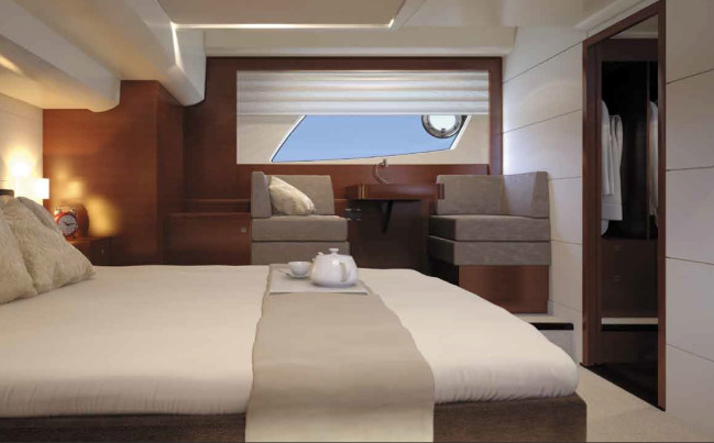 Prestige 550 Fly