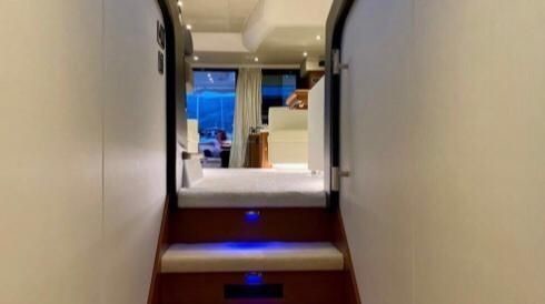Prestige 550 Fly
