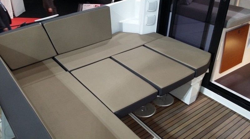 Jeanneau Merry Fisher 895