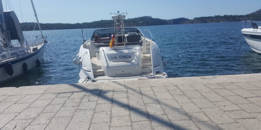 Bavaria Deep Blue 46