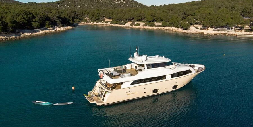 Custom Line Navetta 26 Crescendo