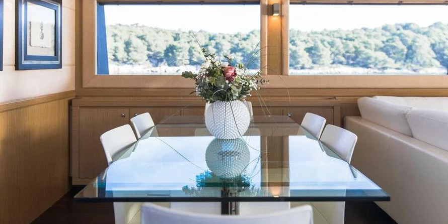 Custom Line Navetta 26 Crescendo