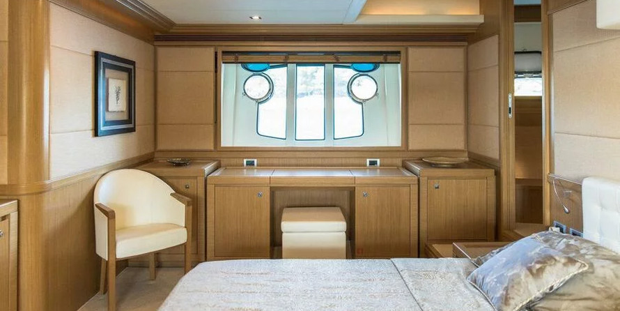 Custom Line Navetta 26 Crescendo